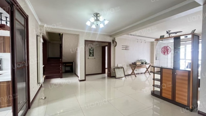 物探三号院 永安小区 顶层复式 精装修-餐厅