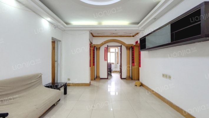 东航小区二手房实景图