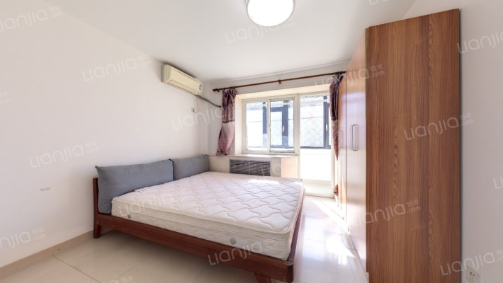 新村三里二手房实景图