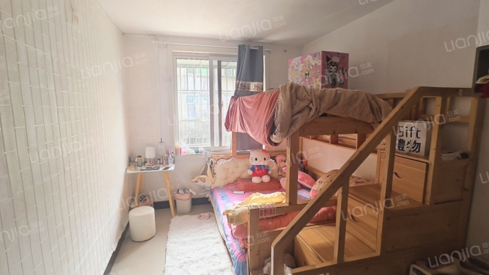 人民东路32号二手房实景图