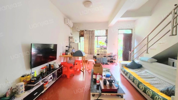 天鹅湖别墅区二手房实景图