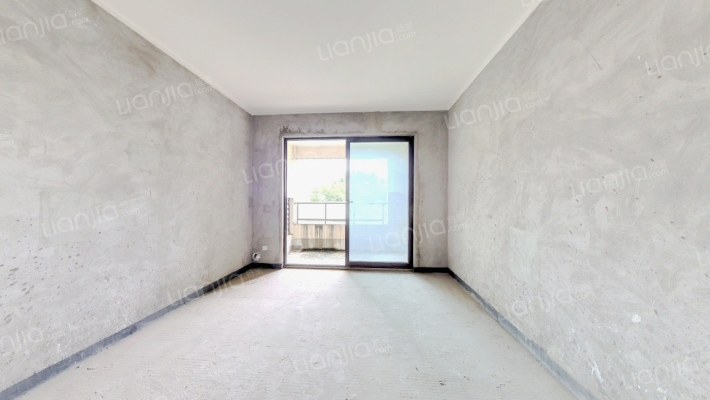 鲁能泰山7号六街区二手房实景图