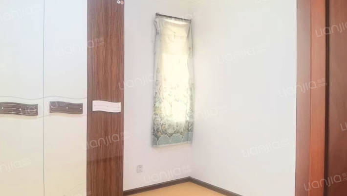 住进水岸花城，从此枕水而眠，揽四季河景 清晨更..-卧室A