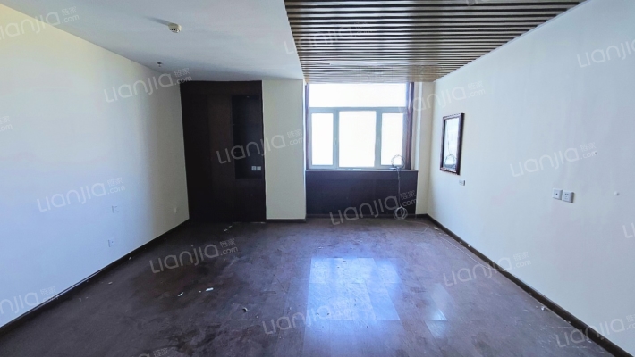 汇丰广场二手房实景图