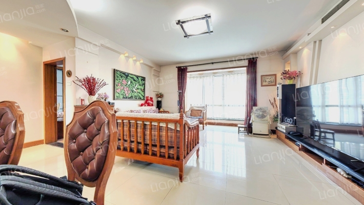 时代芳群二手房实景图