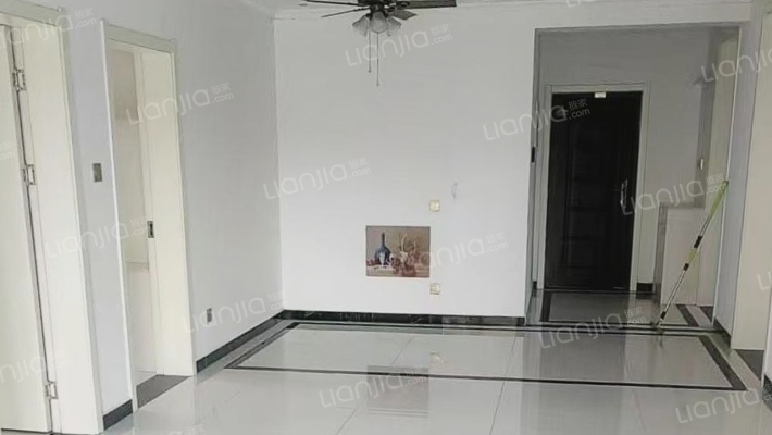 巴黎都市一期二手房实景图