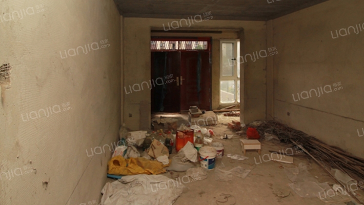 四季江南二手房实景图