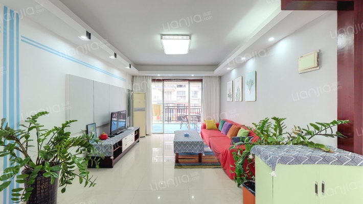 枫林蓝湾小区二手房实景图