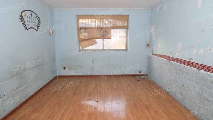 顺祥开发楼二手房实景图