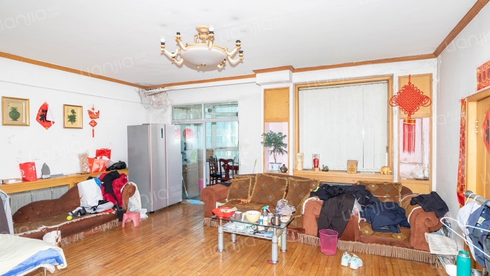 外贸冷冻厂楼二手房实景图