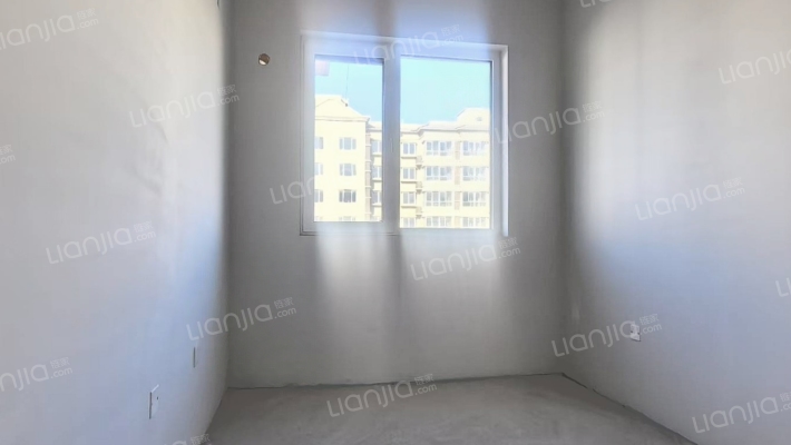 双语旁  电梯洋房  一梯两户 南北通透三居  带车位-卧室A