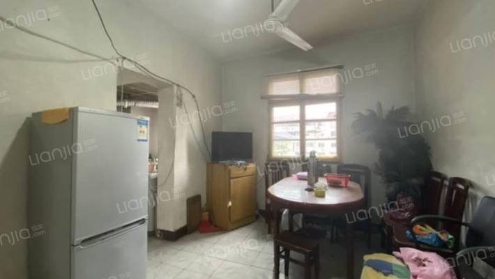 柳青街50号二手房实景图