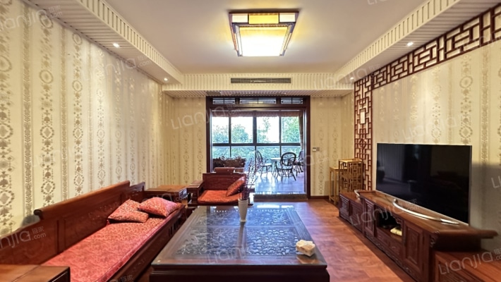 东和花园二手房实景图