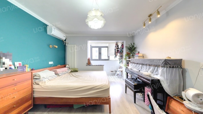 果园225号旁门二手房实景图