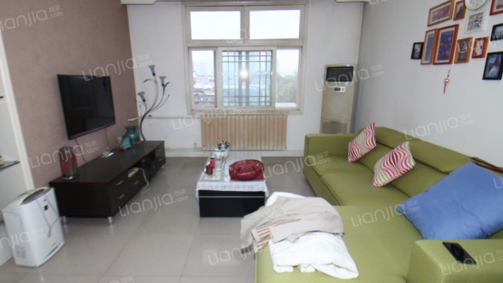 东安路125号二手房实景图