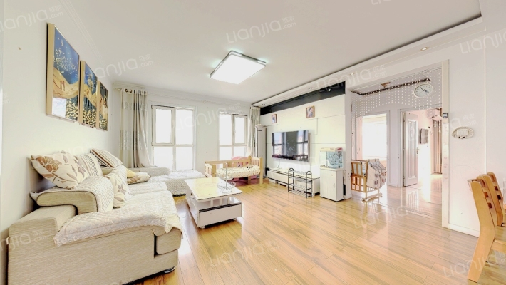 上品领域二手房实景图