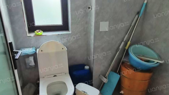 华侨城·城市客厅 3室2厅 南 北-卫生间