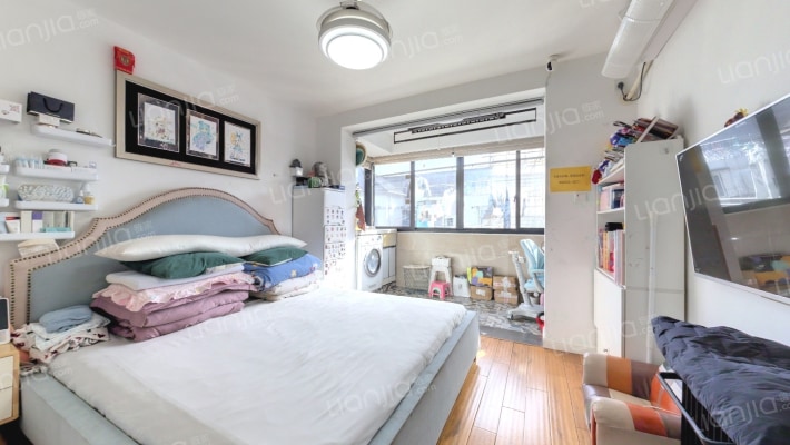 丰镇新村二手房实景图