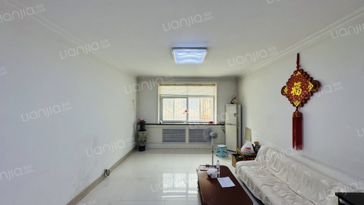 生资小区二手房实景图