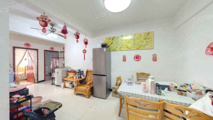 鸿辉阁二手房实景图