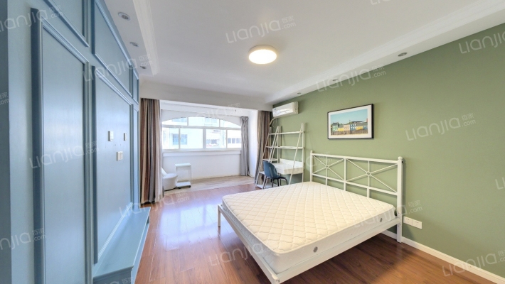 宛平南路240弄二手房实景图