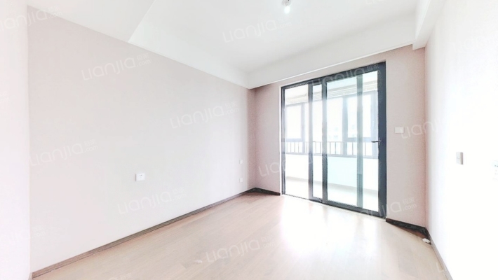 长江凌云府二手房实景图