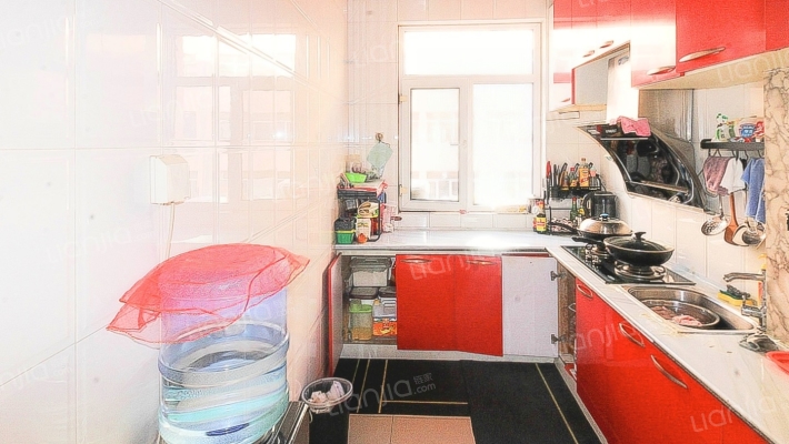 松山区 临河小区 中层 2005年建成 小税 无捆绑-厨房