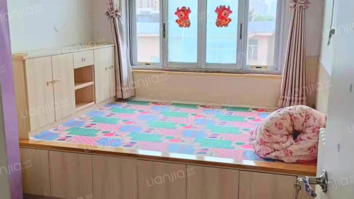 华美小区二手房实景图