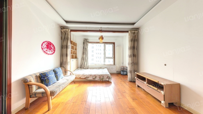 朗香小镇二手房实景图