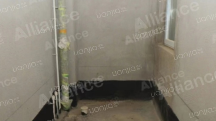 高尔夫别墅景区，美式风格，联排别墅，上下四层的格局-卫生间B