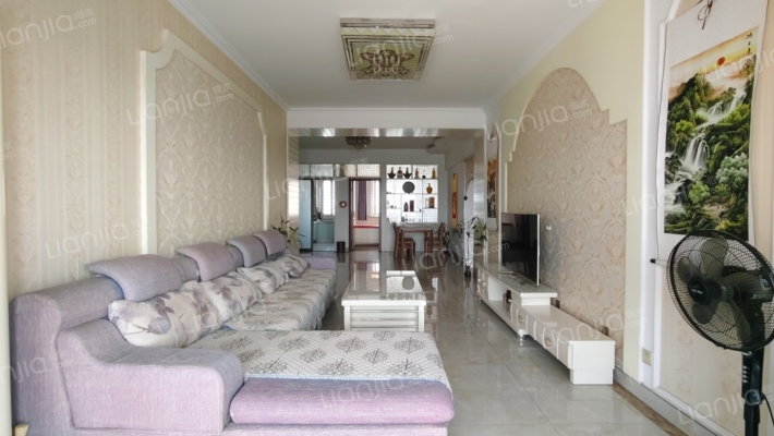 新天地世家豪庭二手房实景图