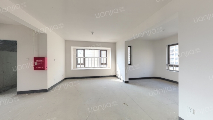 禾盛苑二手房实景图