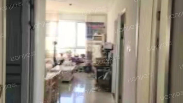 四中北边，正规朝南两居，采光好-餐厅