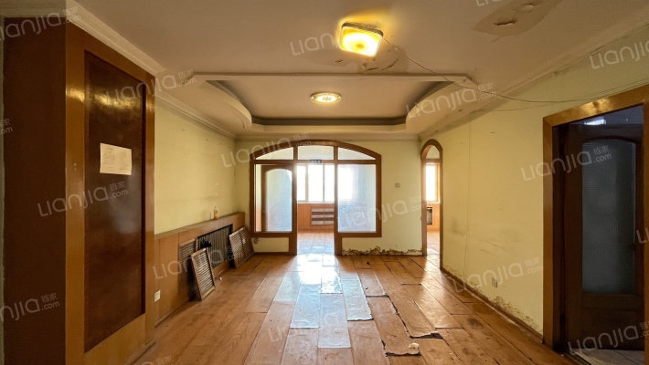 花圃公寓二手房实景图