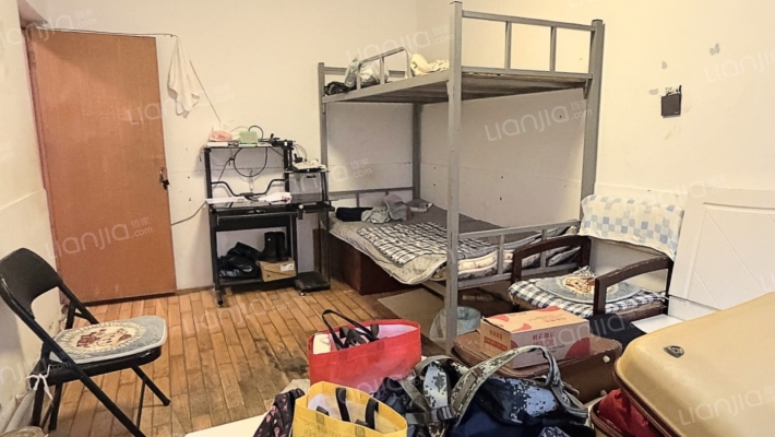 江机小区二手房实景图