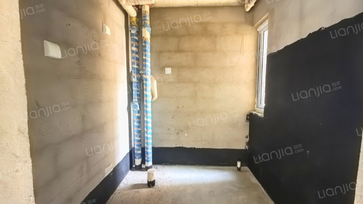 琉璃河南侧 三利中和城洋房 1梯2户 3居室三阳户型-卫生间