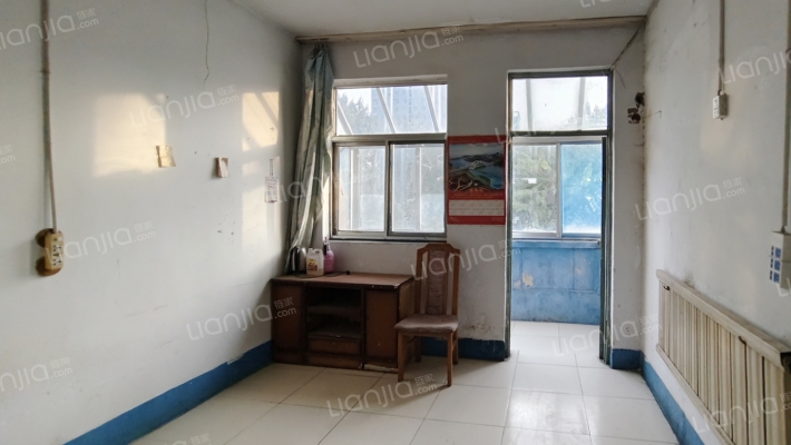 棉麻家属院二手房实景图