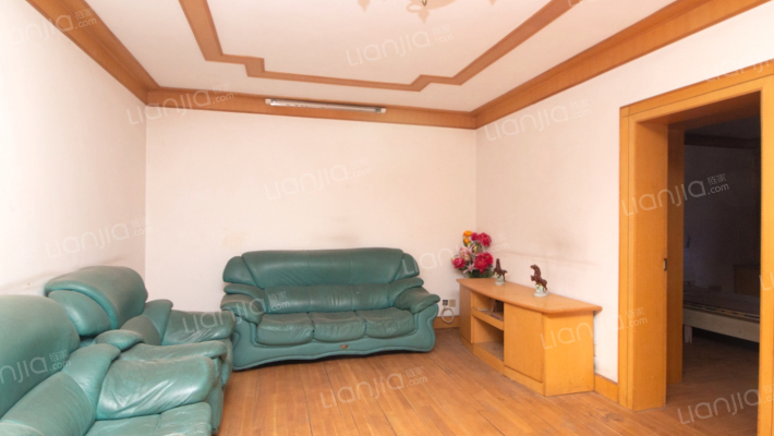 朱方路225号二手房实景图