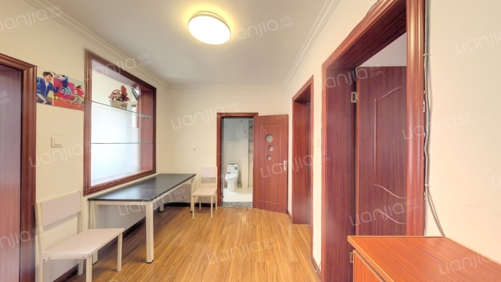 姚港路13号院二手房实景图