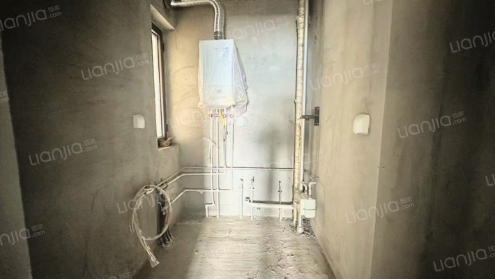 一梯两户 南北通透，看房提前约，-厨房