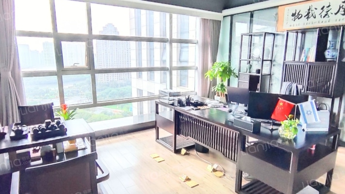 科贸中心西楼二手房实景图