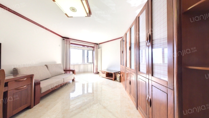 前门西大街97号院二手房实景图