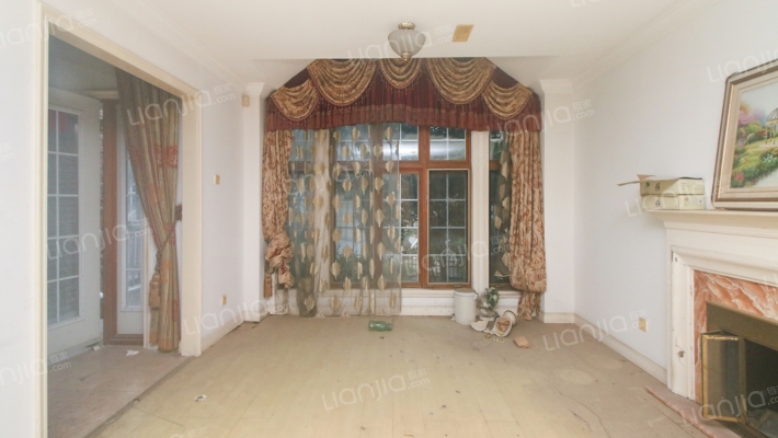 加拿大国际花园二手房实景图