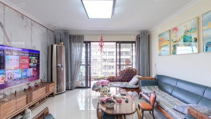 南宁绿地城二手房实景图