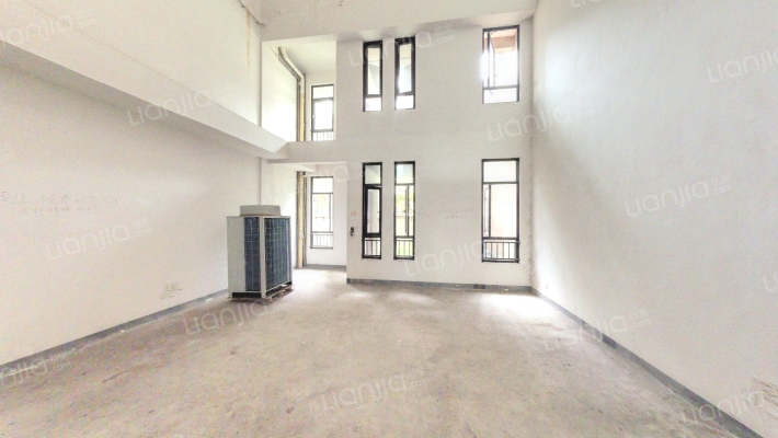 万科悦府二手房实景图