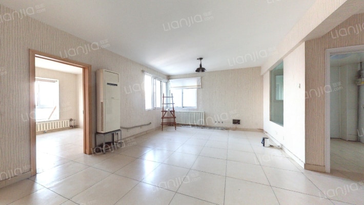 公园大观二手房实景图