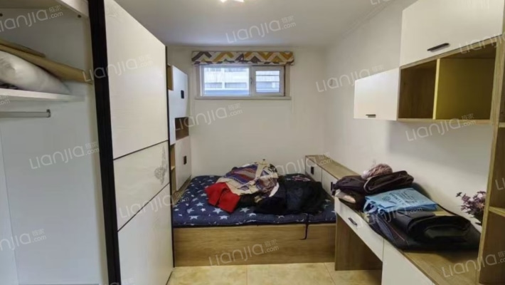 地质嘉园 3室2厅 南 北-卧室C