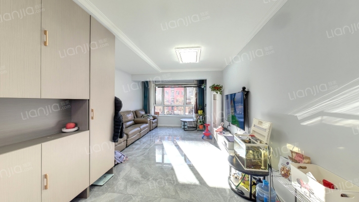 经纬海清园二手房实景图