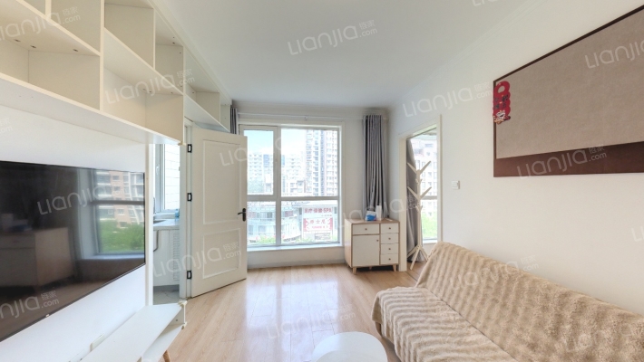 时代国际嘉园二手房实景图