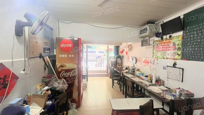 襄城电影院家属楼二手房实景图